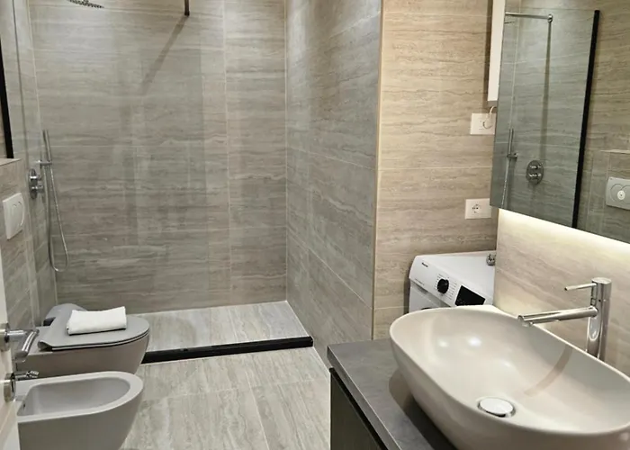 公寓 Miku Apartment-modern 2bedroom In Prime Location