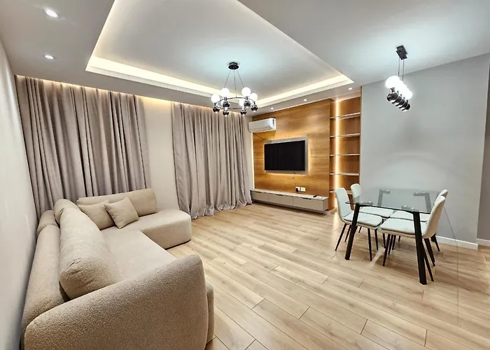 Miku Apartment-modern 2bedroom In Prime Location Appartamento *