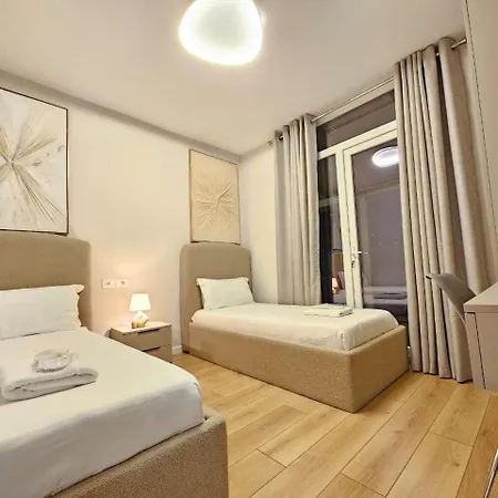 Miku Apartment-modern 2bedroom In Prime Location דירה